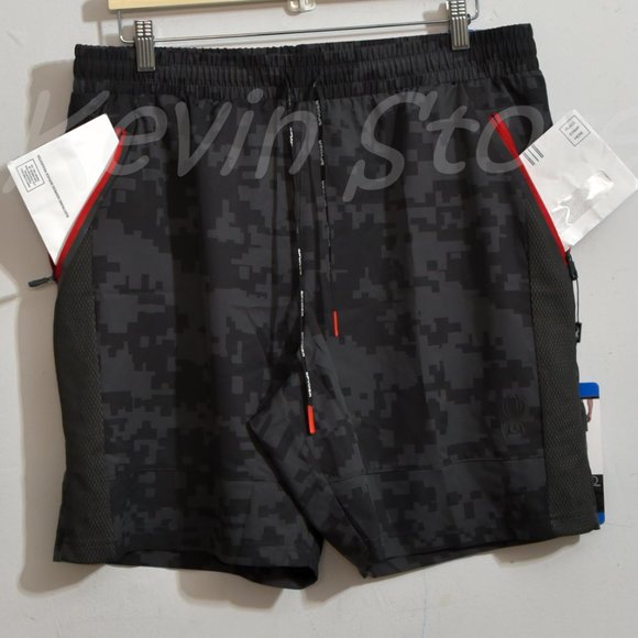 Black NWT Spyder Active Men’s Woven Short - Picture 3 of 7